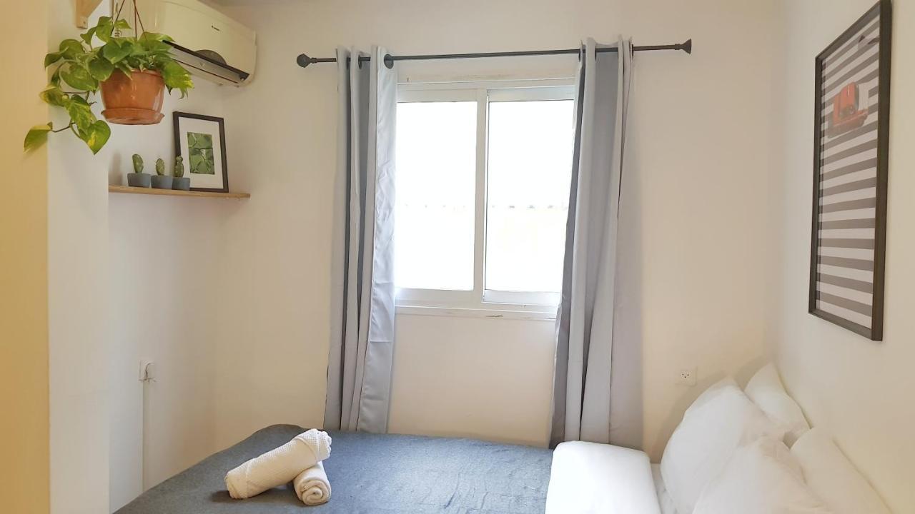 Gordon Beach Studios Tel Aviv Exterior photo